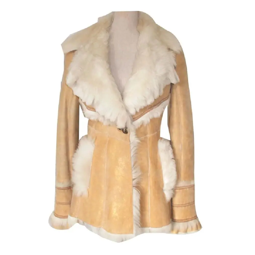 Women’s Beige Golden Cream Sheepskin Fur Coat – Stylish Women’s Fur Coat